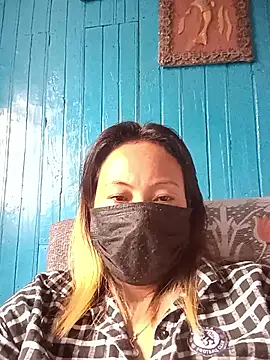 Bristy_BigBoobs Adlı Modelin Canlı XXX Sohbeti
