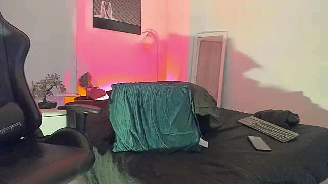 Czat XXX na żywo – justin_lenox