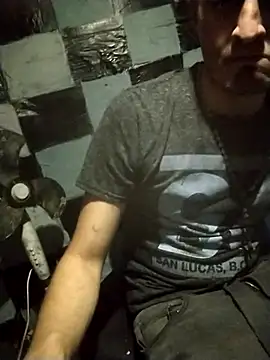 Wero4200 Live XXX-chat