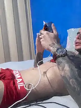 00LONDON live XXX chat