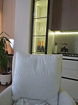 Miss_Magic_Eyes_ Live XXX-Chat
