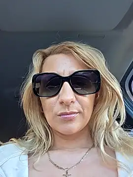 KaylinJann Live XXX chat