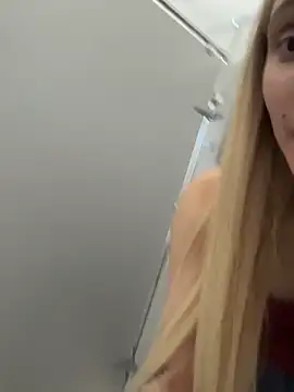 Pink_Kiss Adlı Modelin Canlı XXX Sohbeti