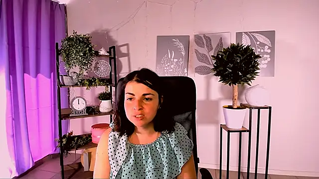 MartaEdams live XXX chat