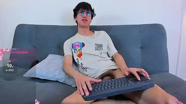 Cum_hunters Adlı Modelin Canlı XXX Sohbeti