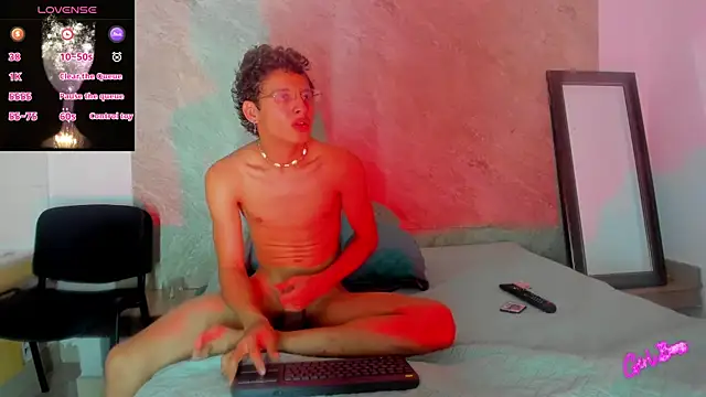 Adrian_Wolf XXX чат на живо