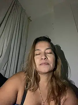 Chat +18 de Jlo_69 ao vivo
