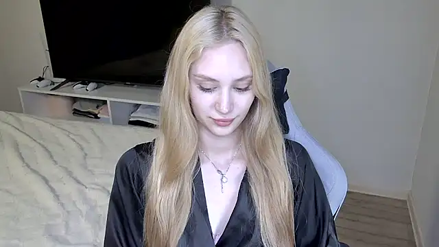Онлайн чат XXX Layla001