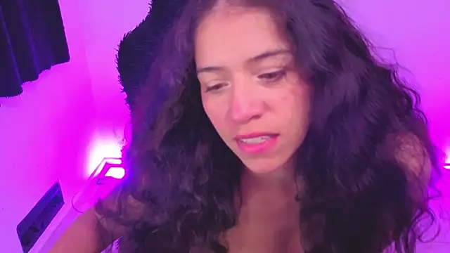 daniela_rivasthl লাইভ XXX চ্যাট