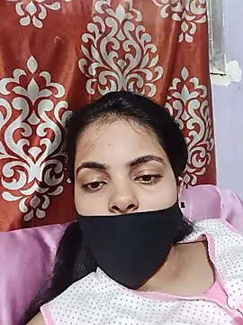 Sandhya_77's Live XXX Chat