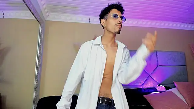 Chat XXX Live NoaahTylor
