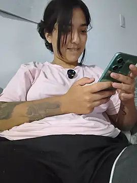 Chat XXX Live Thanilopera