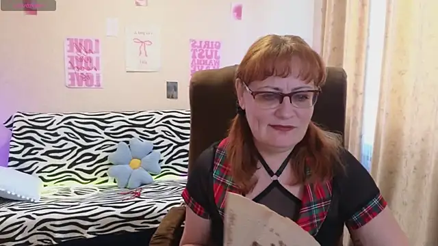 Jasmine_Tv élő XXX-chatje