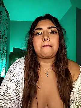 Chat XXX en directo de CurvyLolaX