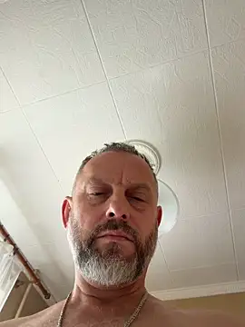 XXX chat uživo modela Frosl