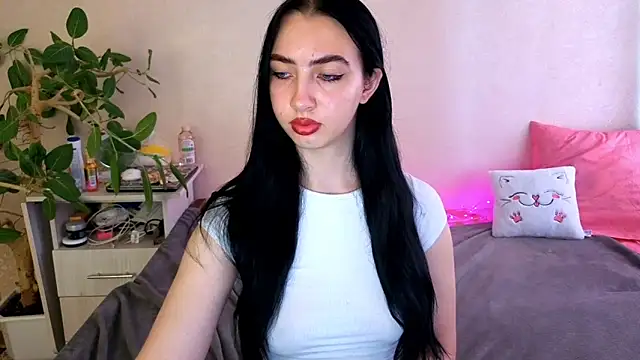 Chat XXX en directo de WildKittenX_