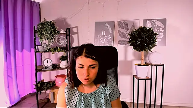 MartaEdams 라이브 XXX 채팅