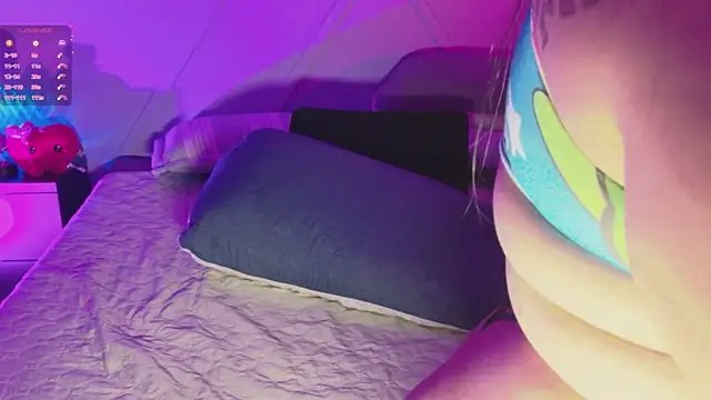 emmajohnss' Live XXX Chat
