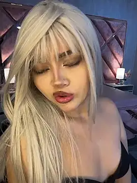 lya_nekko_ – Live XXX-chat