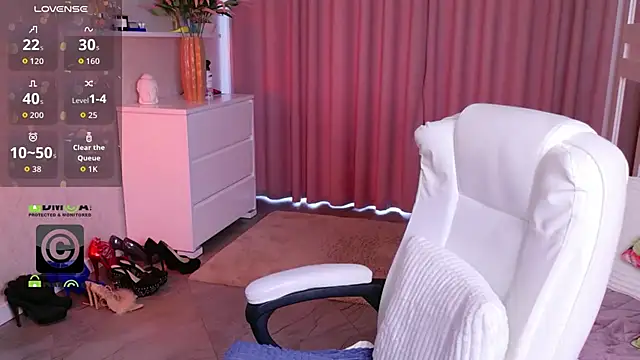 Živý XXX chat KellyKleine