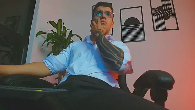 ALPHA_DOMINUS_'s Webcam Show