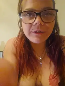 Chatroom XXX en direct de FelicityFreeze69
