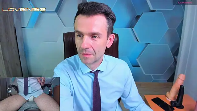 XXX chat uživo modela SteveTiger