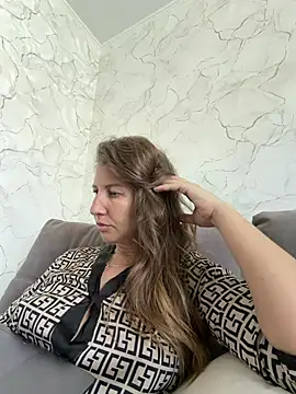Valarique Live XXX-Chat