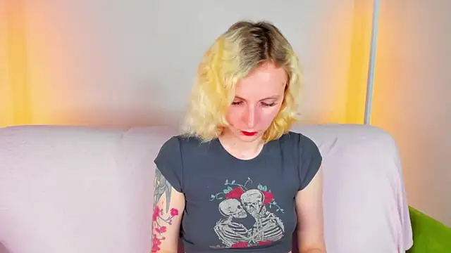LikiLips Live XXX-Chat