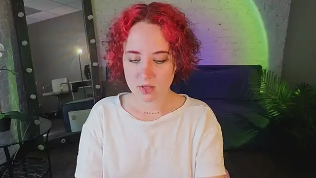 ScarlettSparkss XXX чат на живо