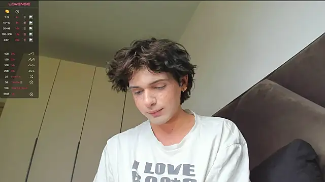 colestorms Chat XXX in diretta