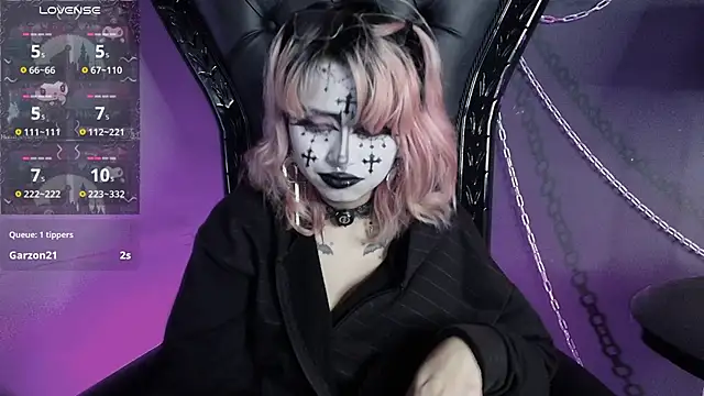 Navier__ – Naživo XXX chat