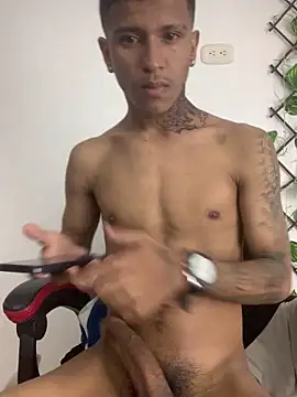 دردشة Anthony_clark1 الجنسية المباشرة