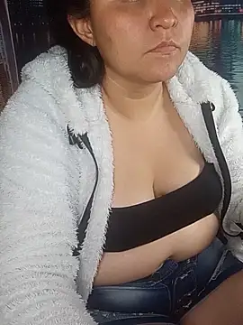 BaddieLuxe_ Chat XXX in diretta