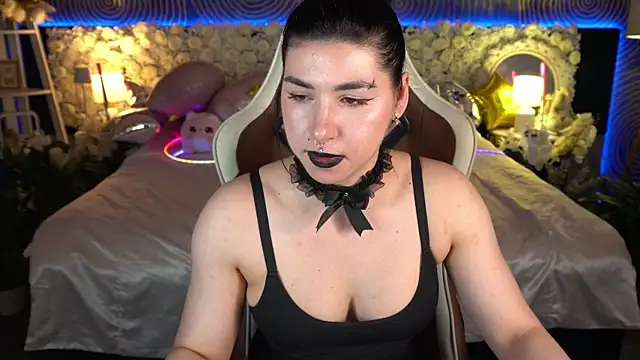 Chat XXX en directo de EmilyCandyy