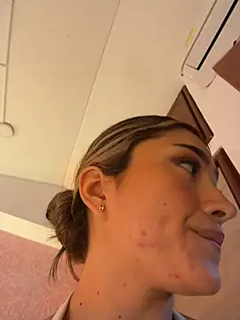 Arianavillada 라이브 XXX 채팅