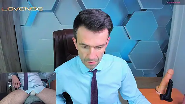Živý XXX chat SteveTiger