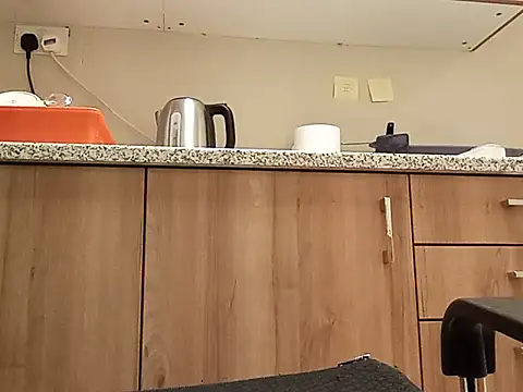 XXX chat uživo modela RAINBOWONE