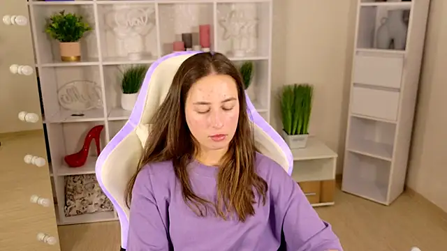 NadinnL – Naživo XXX chat