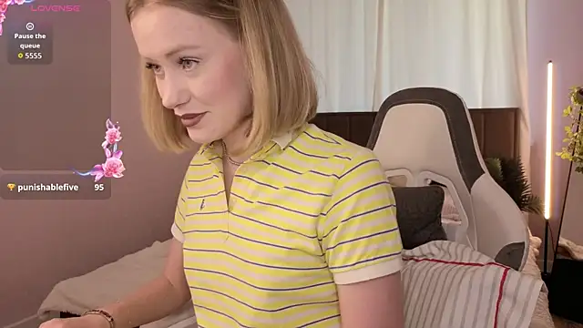 EvaHamilton's Live XXX Chat
