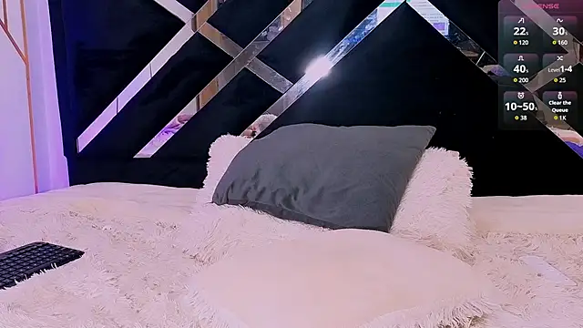 Cloee_cameron Adlı Modelin Canlı XXX Sohbeti