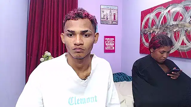 Chat XXX en directo de black_twinks