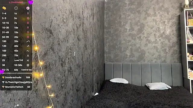 EmilyEmbears Live XXX-chat