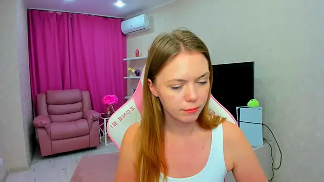 Strawberrye Live XXX-Chat