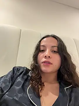 Megan_Rodrigo Chat XXX live