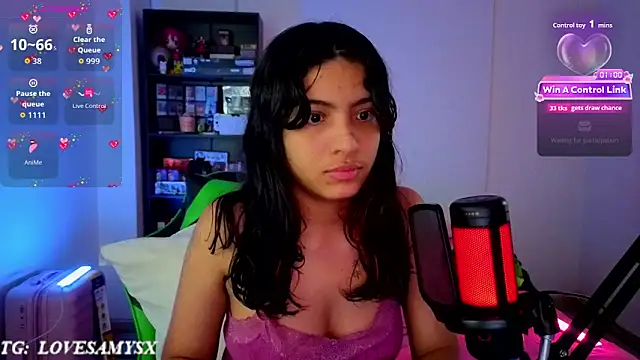 Chat +18 de Lovelyamyy ao vivo