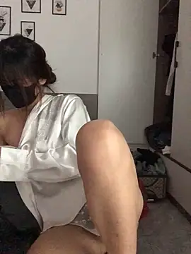 Writhing_First Live XXX-chat