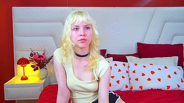 HannahHollis live XXX chat