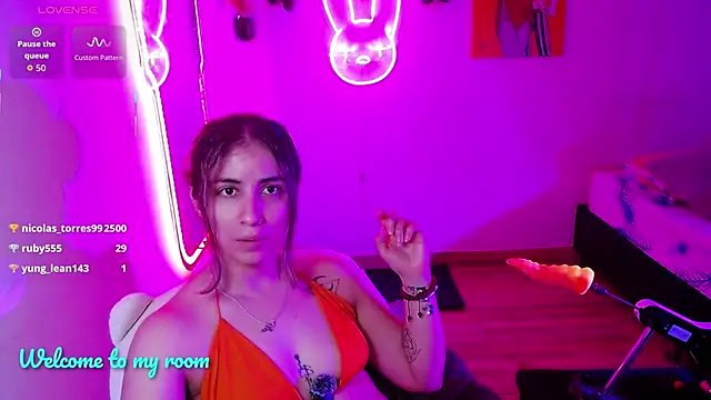 Chat XXX ao vivo de valentina_angel