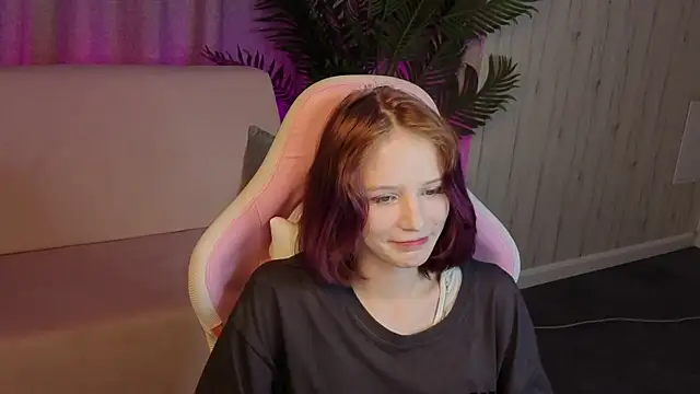 AliceJohansone Chat XXX in diretta